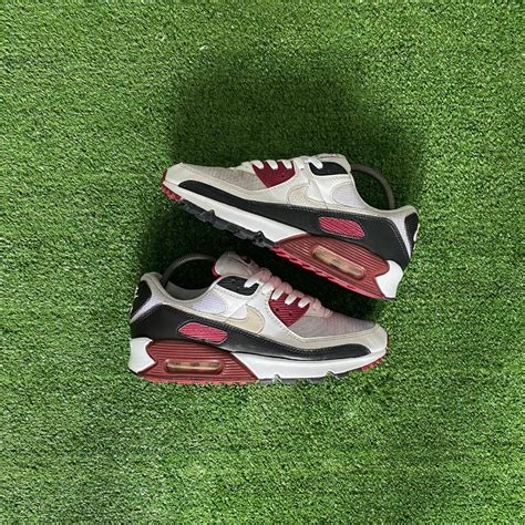 Nike Air Max 90 recraft maroon